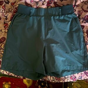 VEUC Worn once, polyester and elastic band with pockets